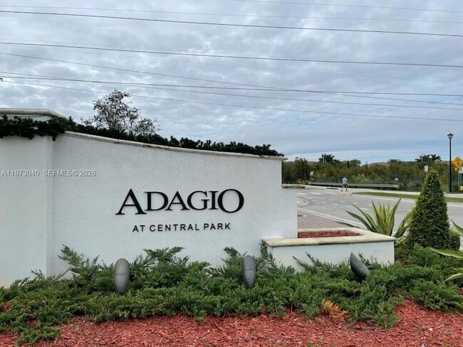 Building Photo - 10600 NW 88th St