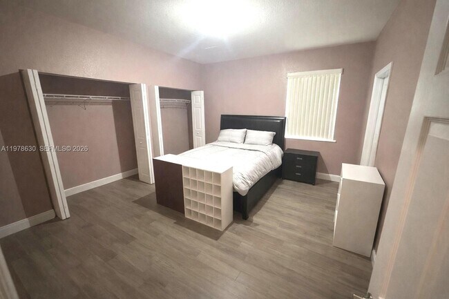 Building Photo - 25341 SW 117th Ave