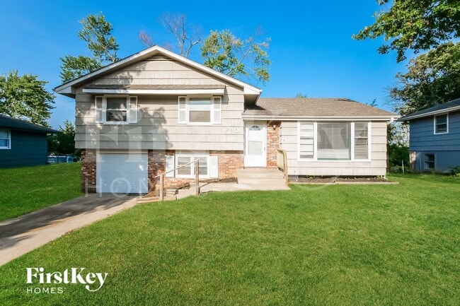 Building Photo - 9404 White Ave