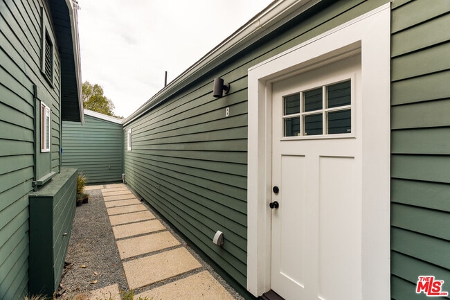 Building Photo - 126 Franklin Ct