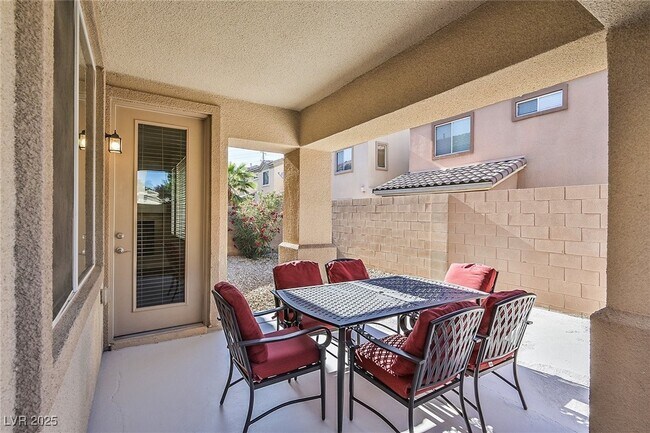 Building Photo - 6160 Sugartree Ave