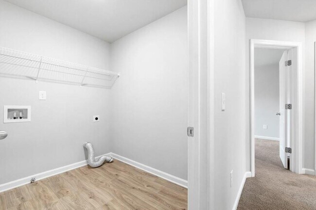 Building Photo - 207 Finley Dr