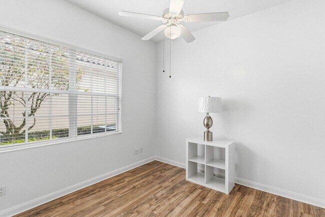 Building Photo - 8033 Kaliko Ln