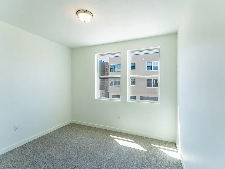 Building Photo - 8362 S Iris Lumi Ln