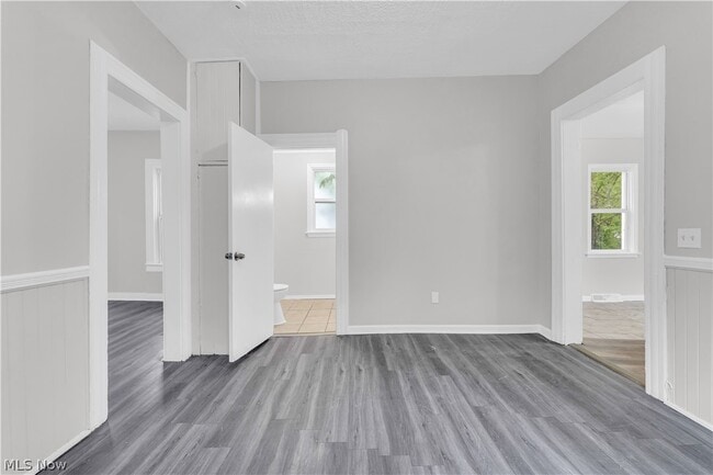 Building Photo - 14131 Berwyn Ave