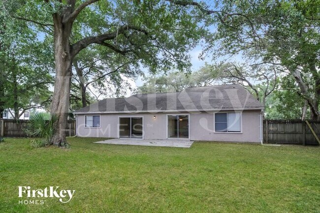 Building Photo - 1303 Willow Springs Ct