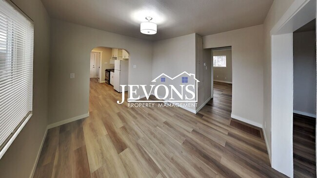 Building Photo - $500 Off First Month! 3BR Home w/ Washer & Dryer on Spacious 1-Acre Orchard Lot