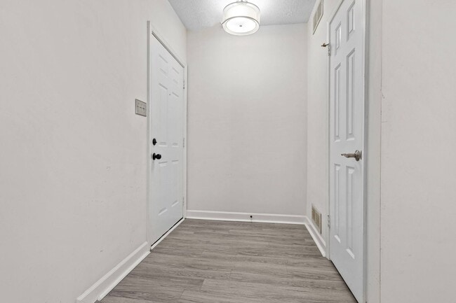 Building Photo - One Block From the Beach, Freshly Renovated Condo In Virginia Beach! Cape Henry Trail & First Lan...