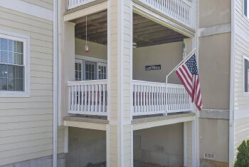 Building Photo - Lake view Condo in the middle of Branson