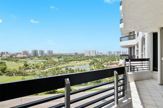 Building Photo - 3400 NE 192 St