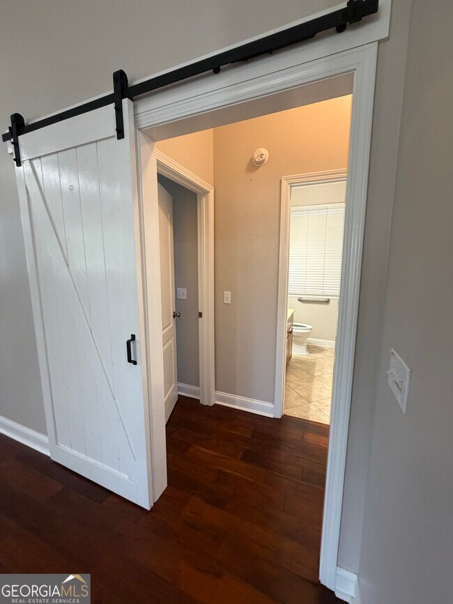 Building Photo - 108 Heron's Nest Cir