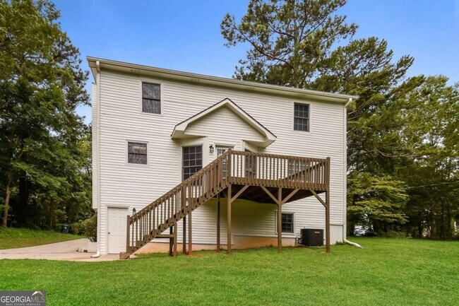 Building Photo - 229 Sleepy Hollow Rd