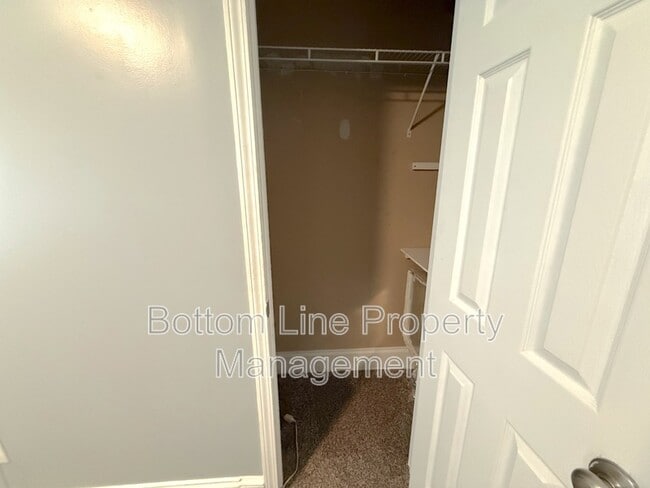 Building Photo - 1215 Milton Ave