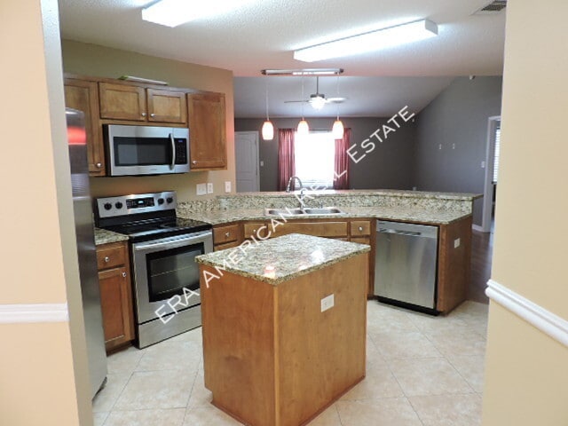 Building Photo - 9971 Parker Lake Cir