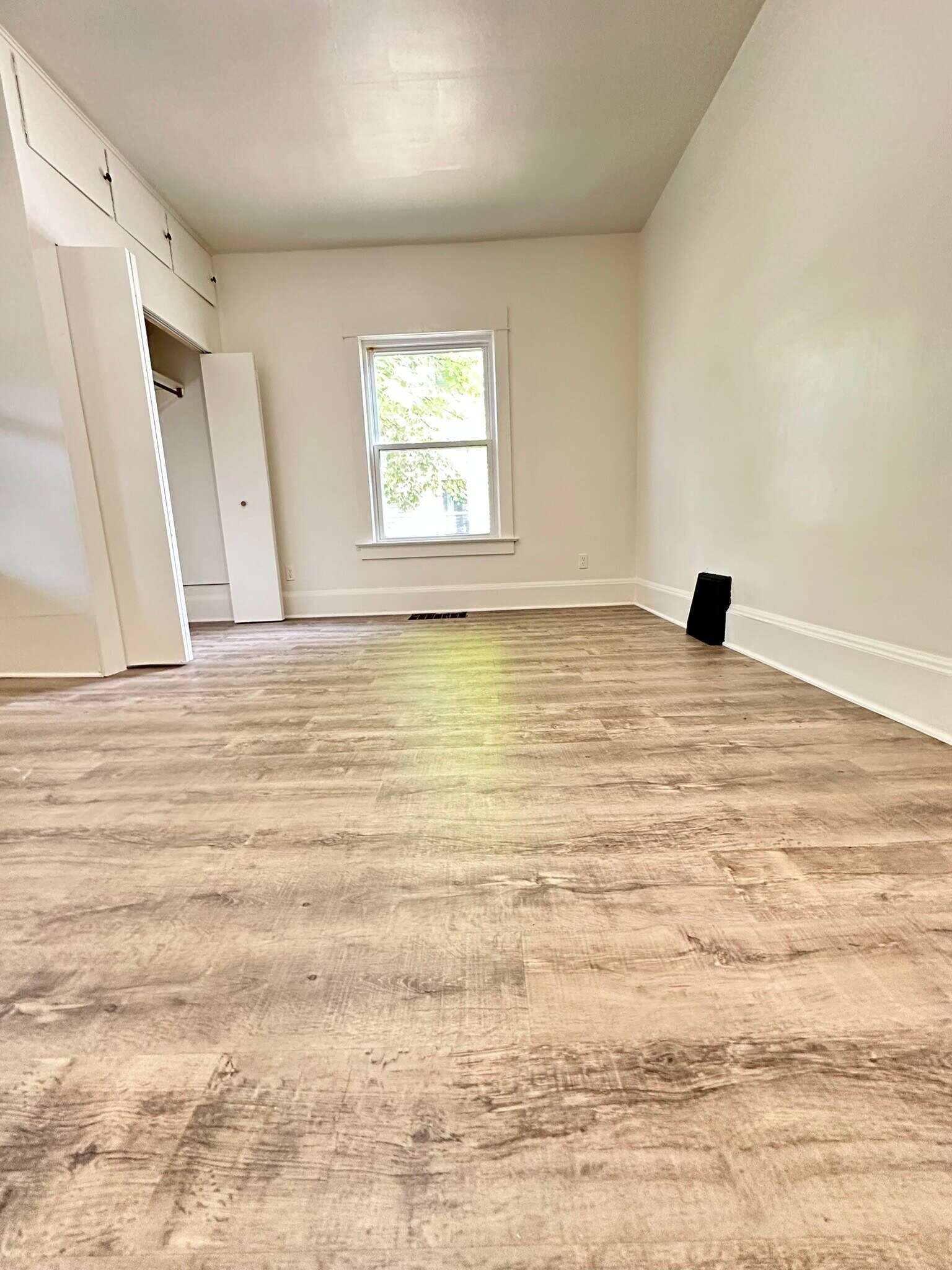 Building Photo - 641 S Water St