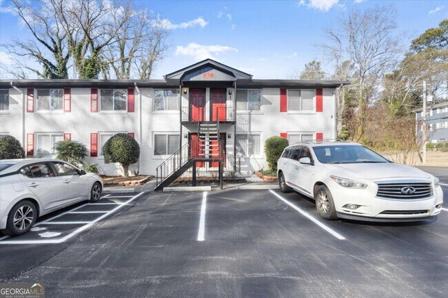 Building Photo - 2172 Park Terrace