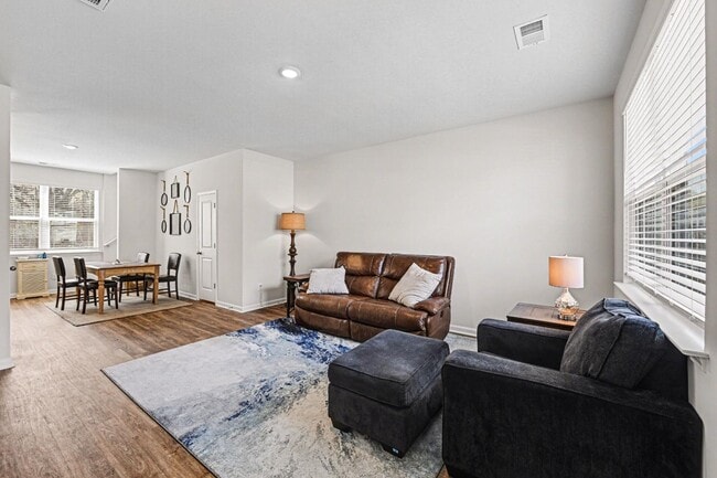 Building Photo - 8859 Shovelnose Ct