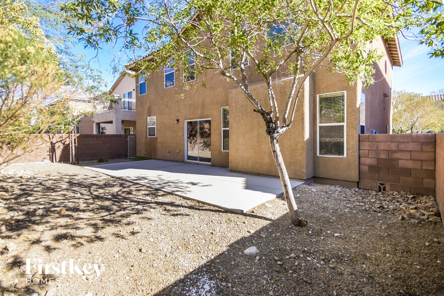 Building Photo - 10221 Kermode Ct