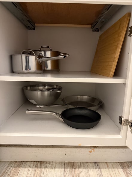 Building Photo - 1107 SW Coast Hwy