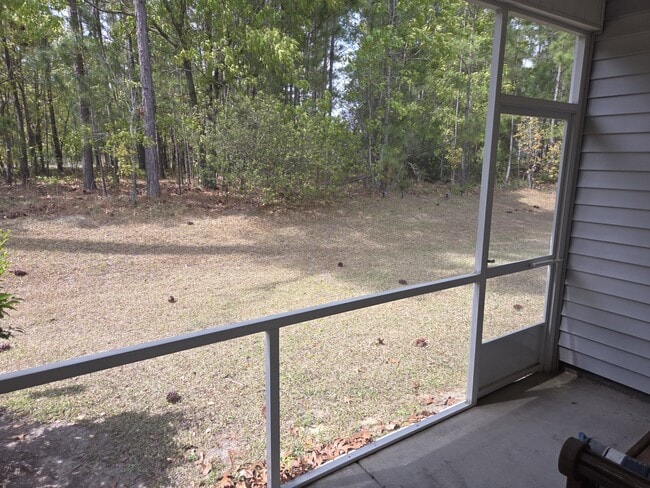 Building Photo - 3402 Bells Lk Cir