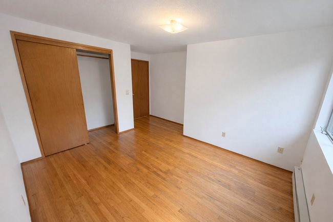 Building Photo - 3bd/3ba Seattle Home