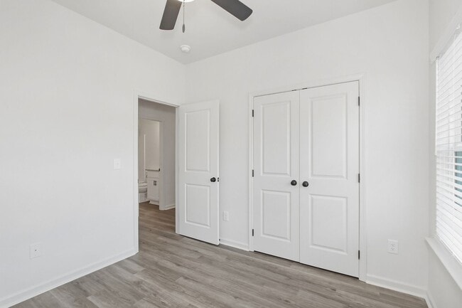 Building Photo - 5939 Terry St