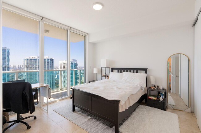 Building Photo - 31 SE 5th St