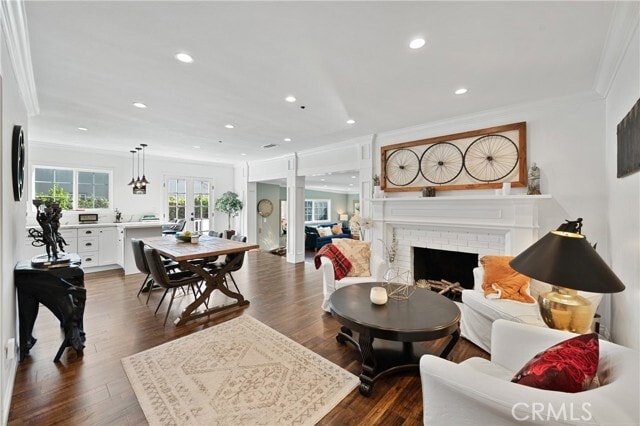 Building Photo - 20852 Kittridge St