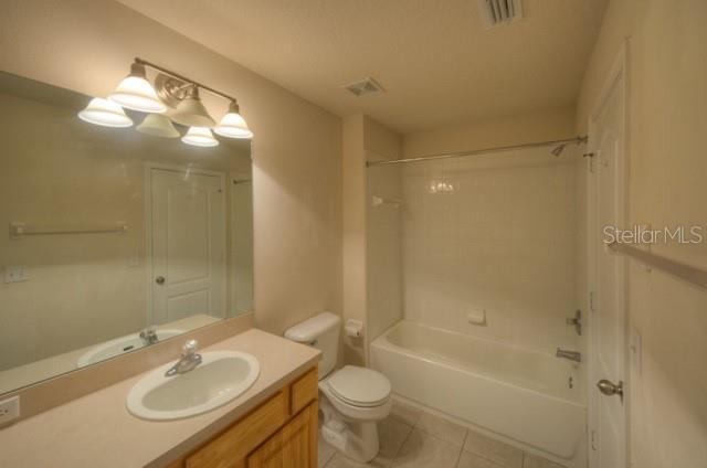 Building Photo - 4815 Pond Ridge Dr