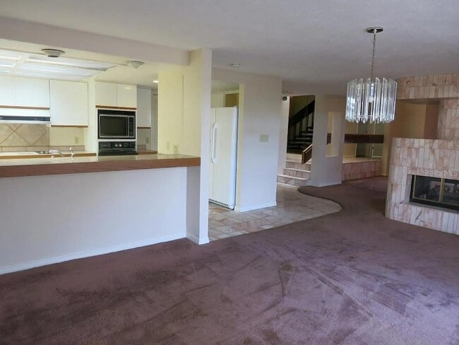 Building Photo - 17 Casarena Ct