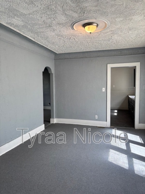 Building Photo - 7424 Wykes St