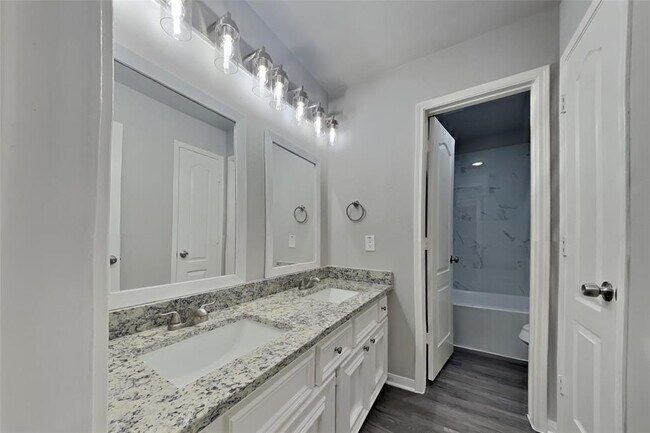 Building Photo - 1714 Cedar Cove Ct