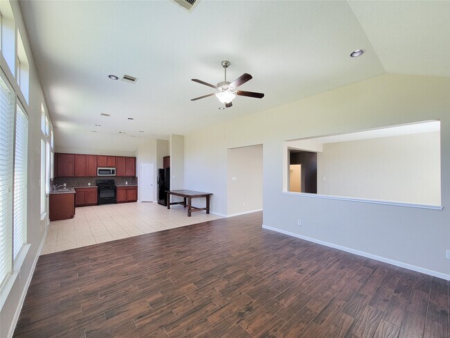 Building Photo - 3007 Meadow Prairie St
