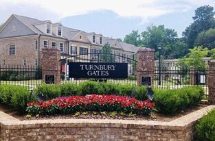Building Photo - 2425 Gatebury Cir
