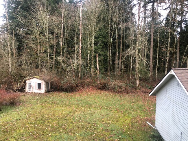 Building Photo - Rural feel in Bothell!