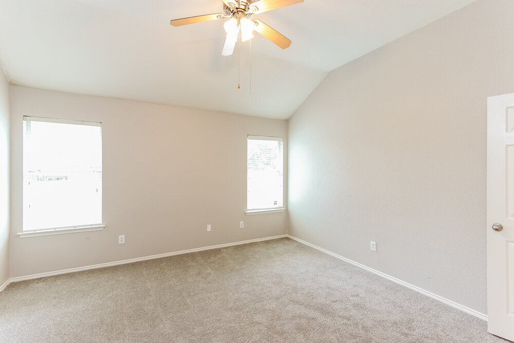Building Photo - 948 Benjamin Dr