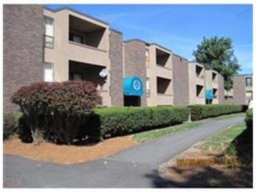 Building Photo - 36 Shrewsbury Green Dr