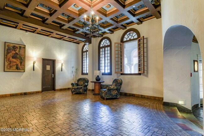 Building Photo - 400 Deal Lake Dr