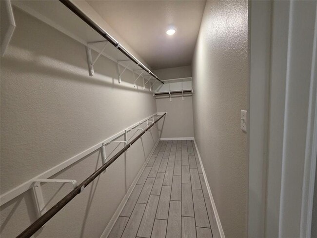 Building Photo - 19024 Kimberlite Dr