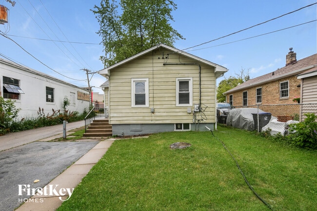 Building Photo - 519 S Elmwood Ave