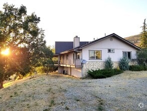 Building Photo - Coming Soon-Spacious & Modern 5-Bedroom Re...