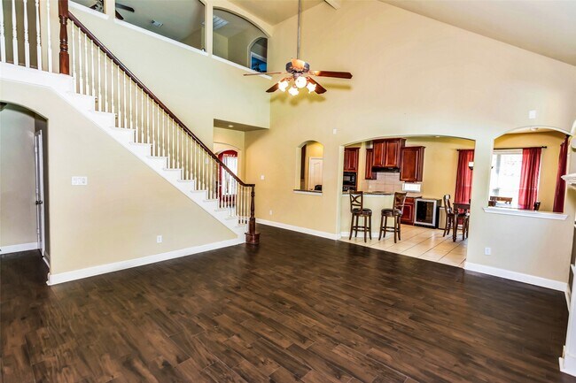 Building Photo - 13506 Schumann Trail