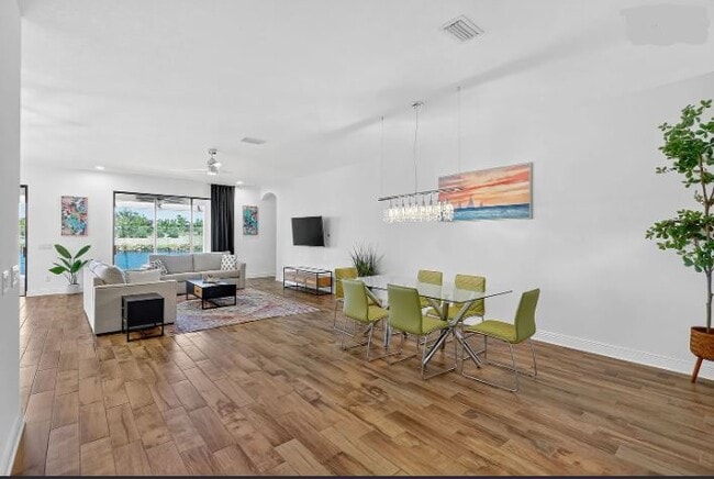 Building Photo - 743 129th St NE