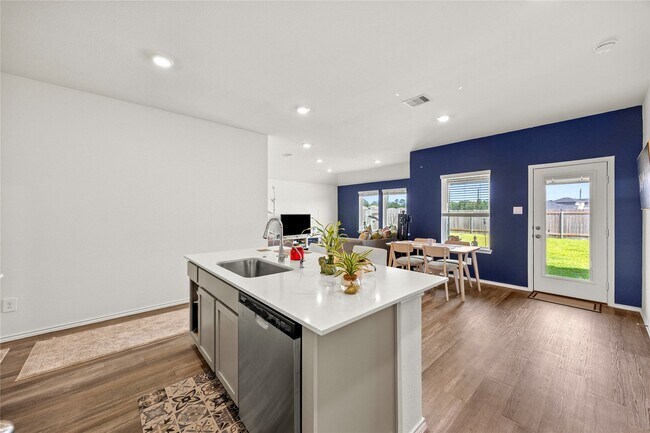 Building Photo - 15726 Majestic Evergreen Wy