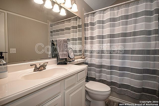 Building Photo - 16807 Cedar Tree Way