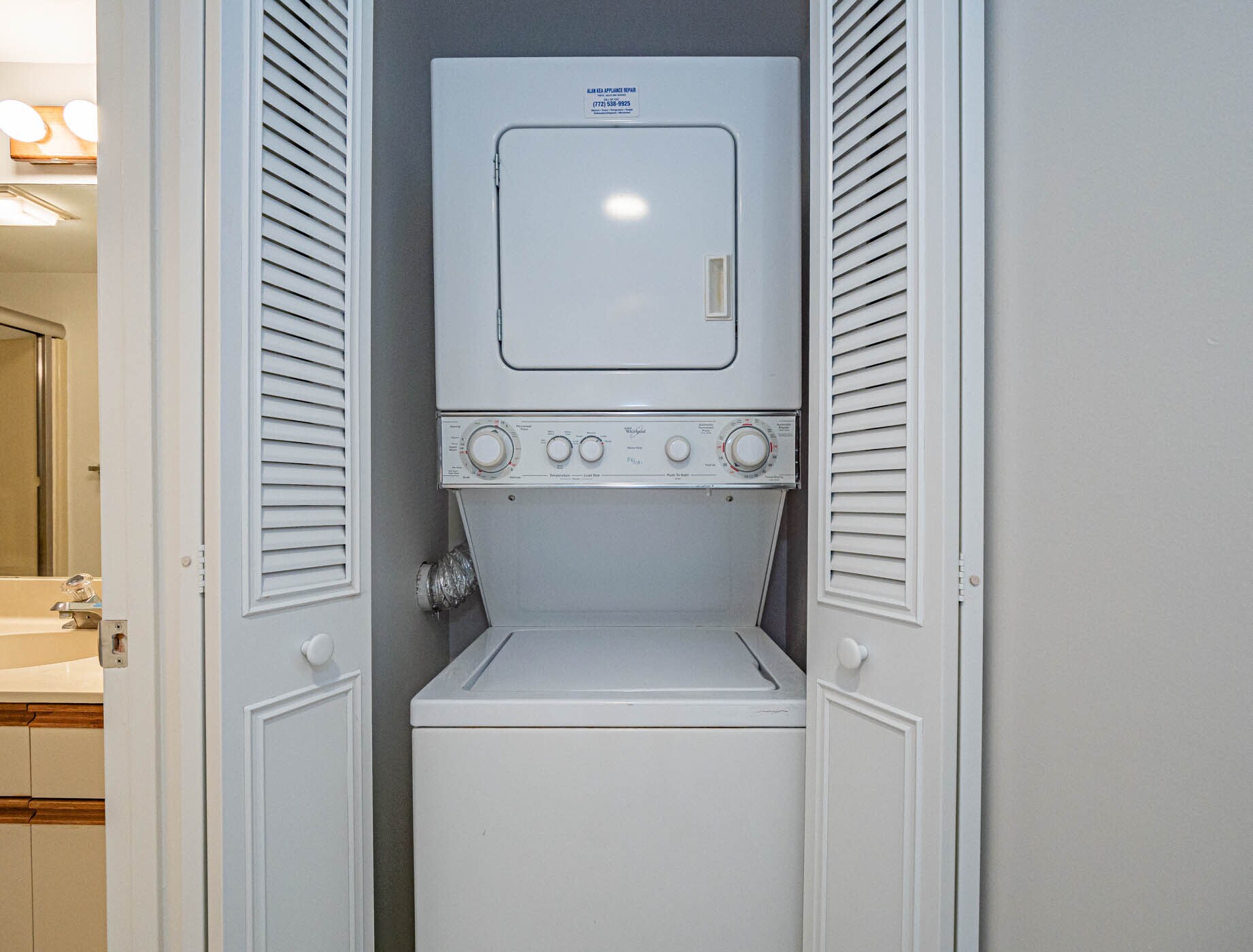 Building Photo - 28 Plantation Dr