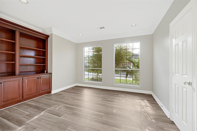 Building Photo - 2014 Ivy Crest Ct