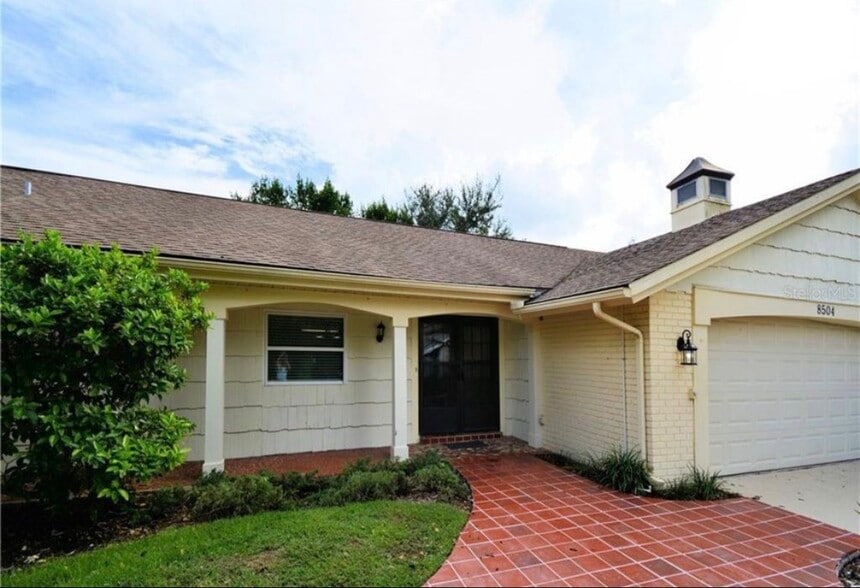 Building Photo - 8504 Sunflower Ln