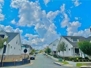 Building Photo - 845 Green Sapling Trl