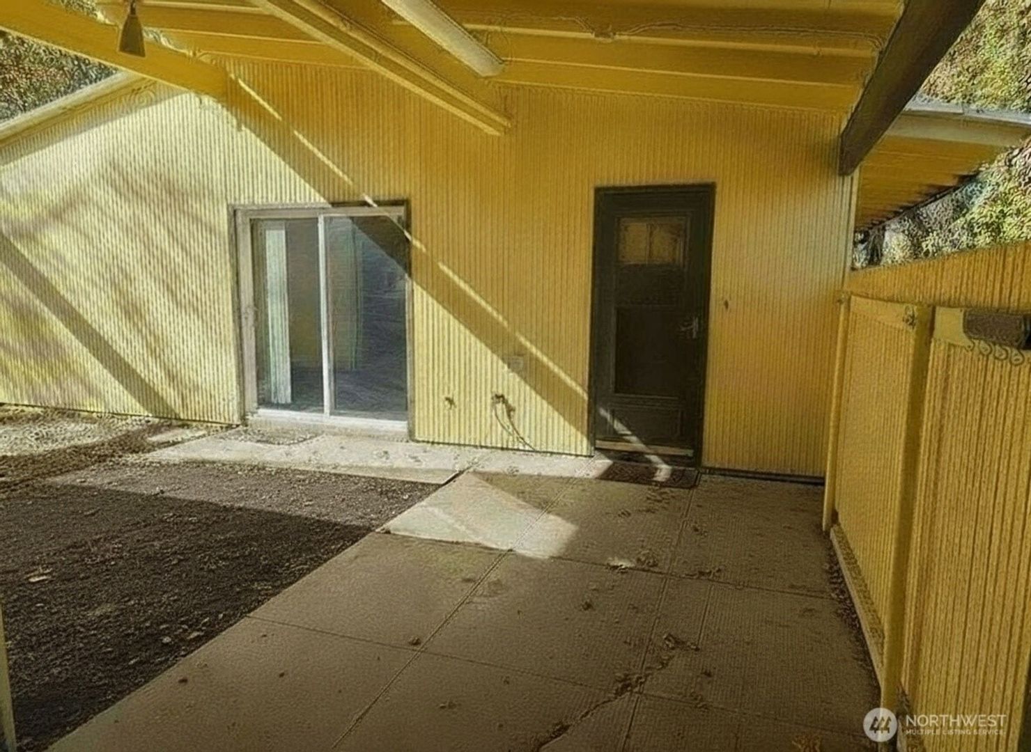 Building Photo - 205 March Dr NE